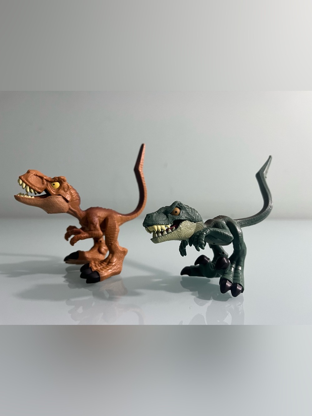 Mattel Jurassic World Bendy Biters Figures